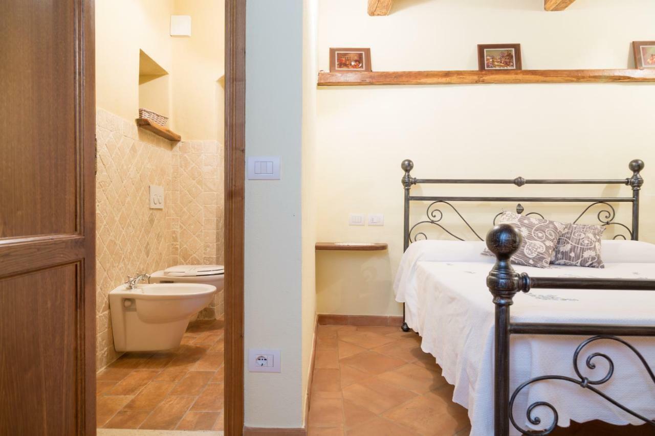 Little Val D'Orcia Apartment Montenero d'Orcia ภายนอก รูปภาพ