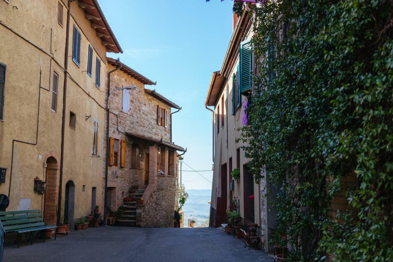 Little Val D'Orcia Apartment Montenero d'Orcia ภายนอก รูปภาพ