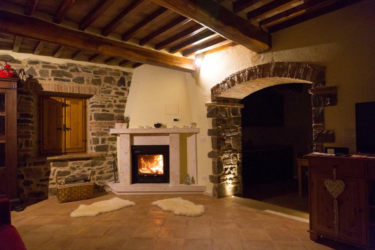 Little Val D'Orcia Apartment Montenero d'Orcia ภายนอก รูปภาพ