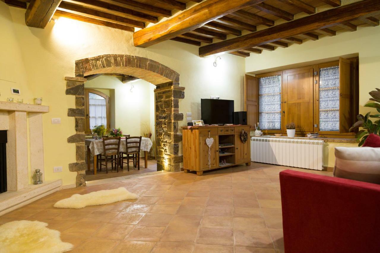 Little Val D'Orcia Apartment Montenero d'Orcia ภายนอก รูปภาพ